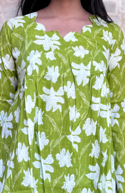 Scallop Neckline Lime Green & White Floral Print  Alia Cut Cotton Top