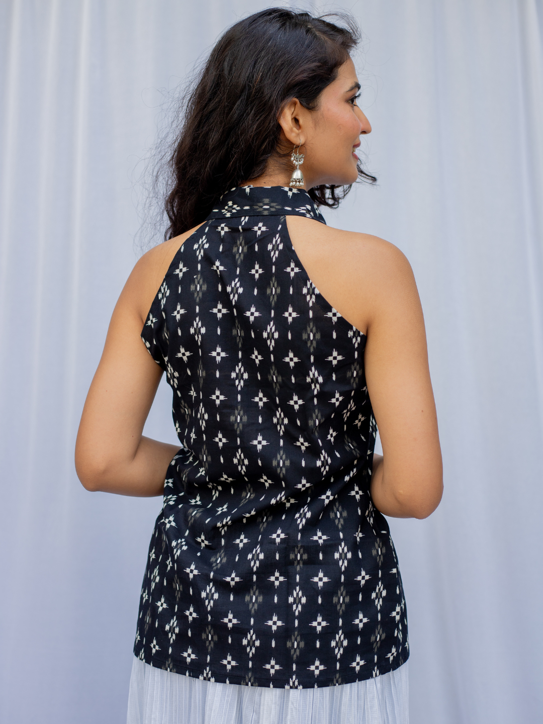 Black Geometric Print Cotton Halter Neck Shirt for Women