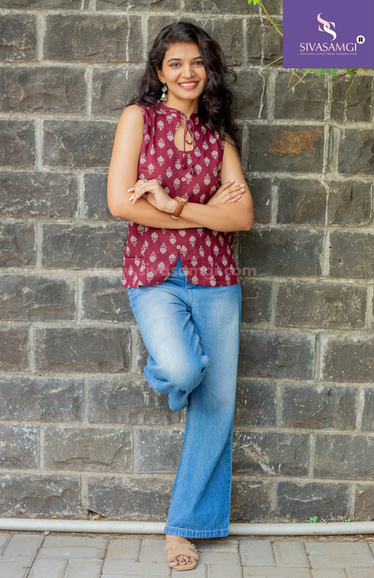 Cotton butti print top paired with jeans