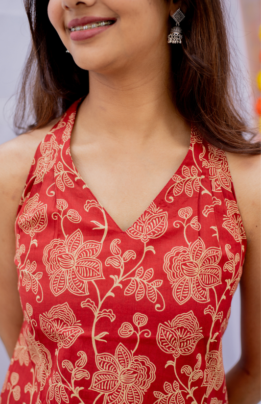 Rust Floral & Leaf Print V Neck Halter Neck Cotton Top with Pleats