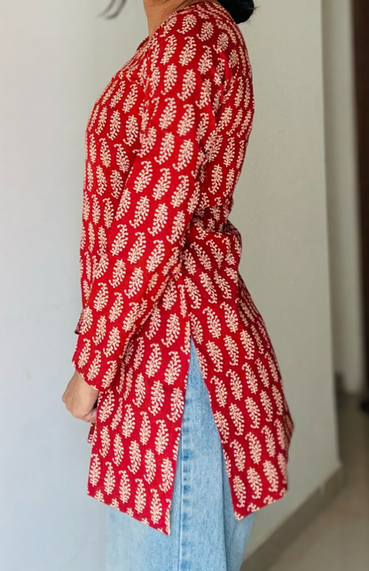 V Neck Maroon Color Leaf Print Cotton Short Kurti